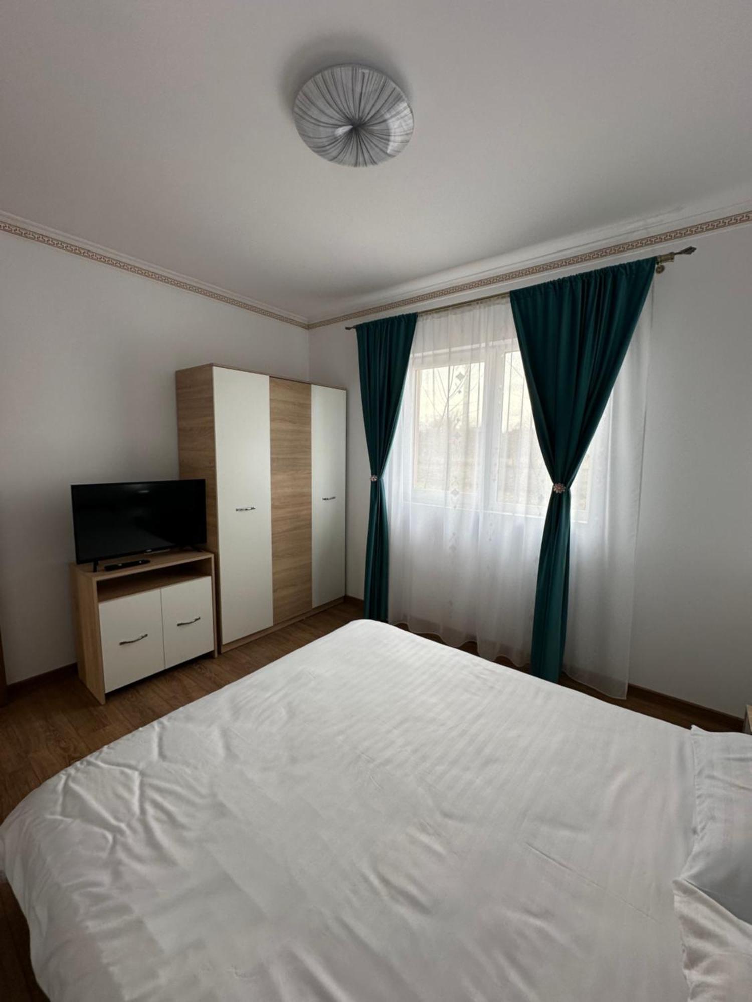 Apartament Pruneanu Cimpia Turzii Exterior photo